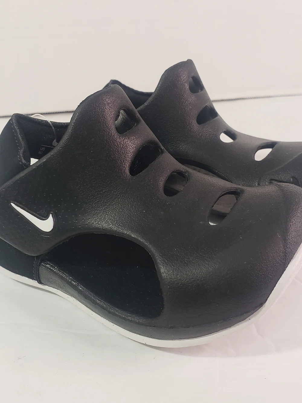 Nike Black and White Slip-On Foam Sandals, Sz: 6C Summer Shoes
